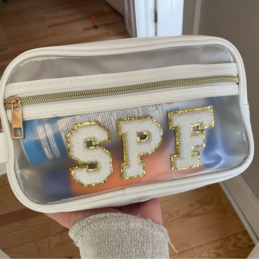 Travel Bag - sunscreen
